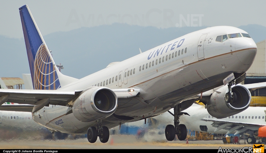 N34222 - Boeing 737-824 - United Airlines