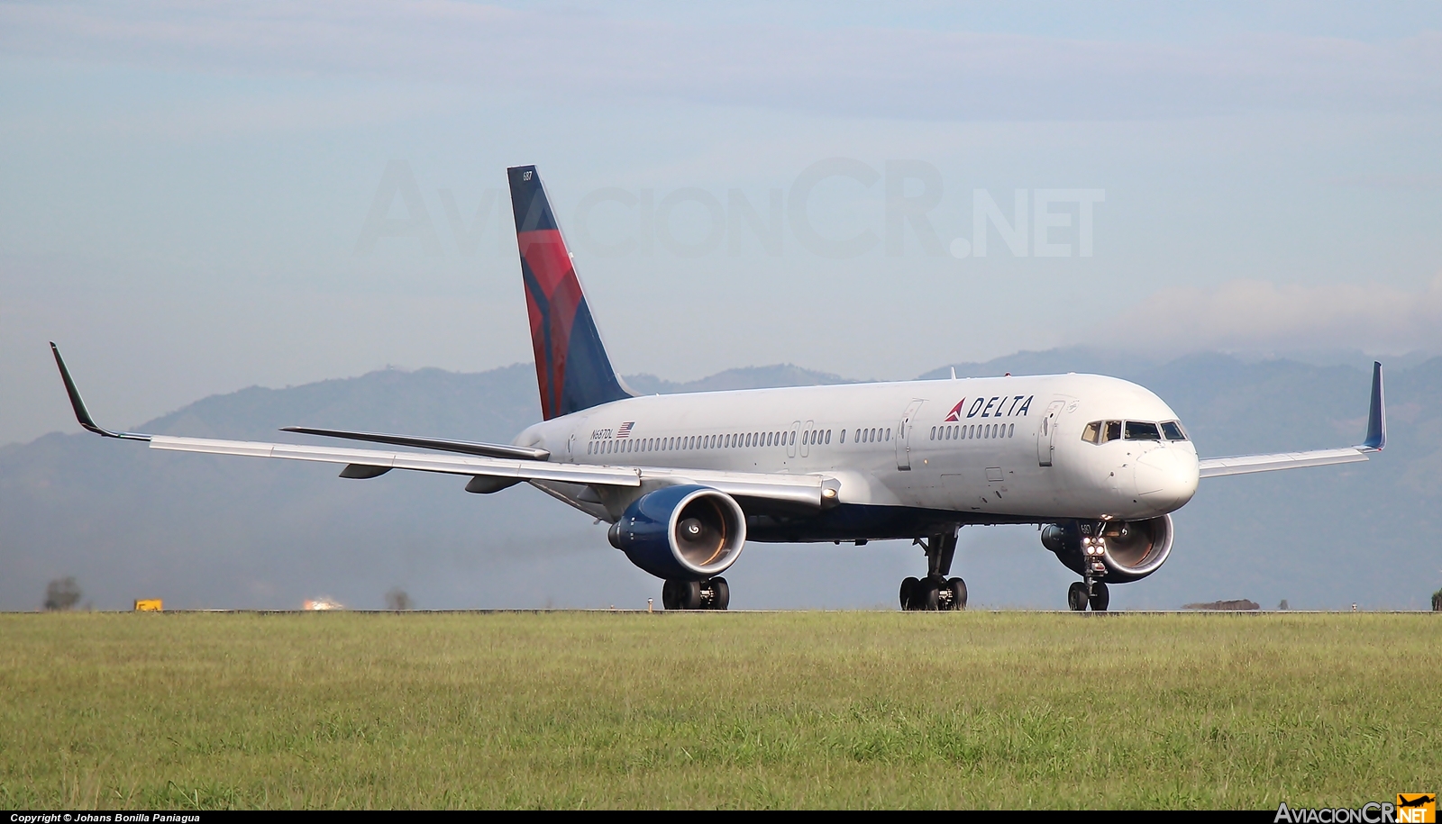 N687DL - Boeing 757-232 - Delta Airlines