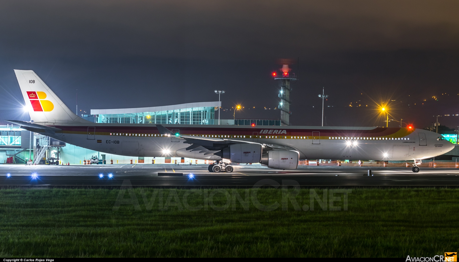 EC-IOB - Airbus A340-642 - Iberia