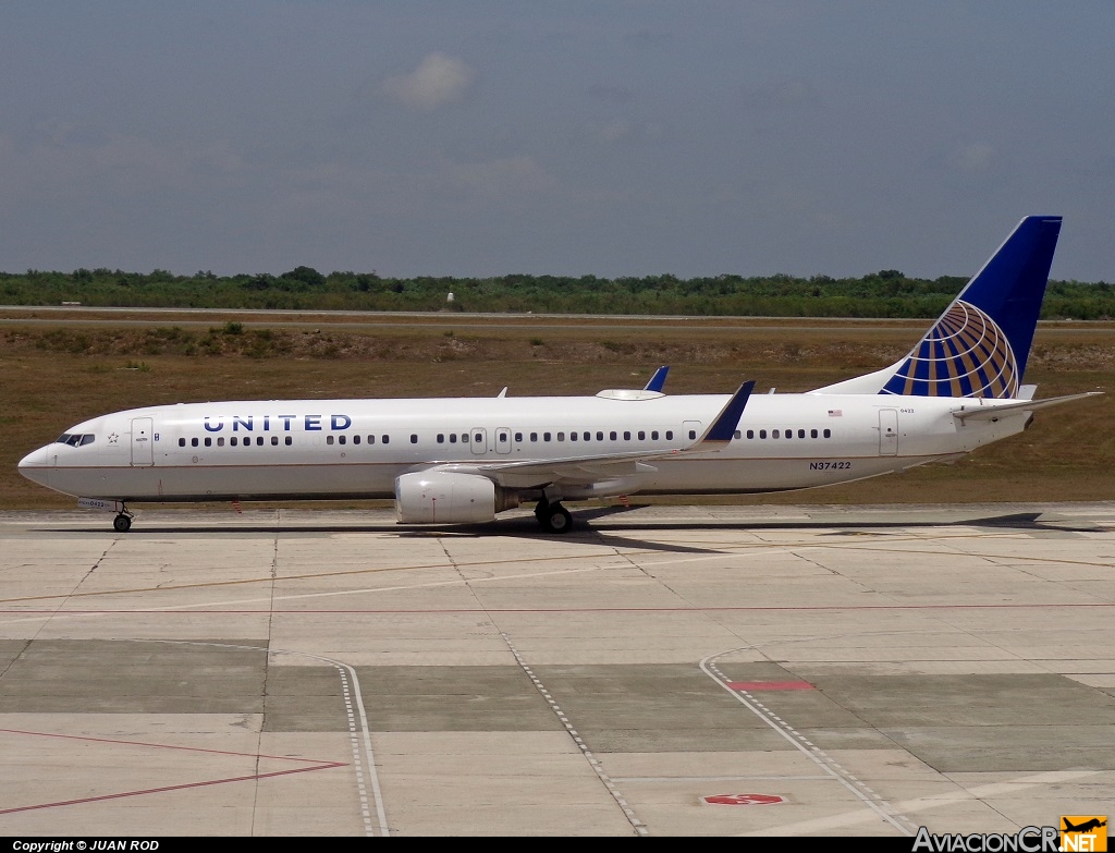 N37422 - Boeing 737-924/ER - United Airlines