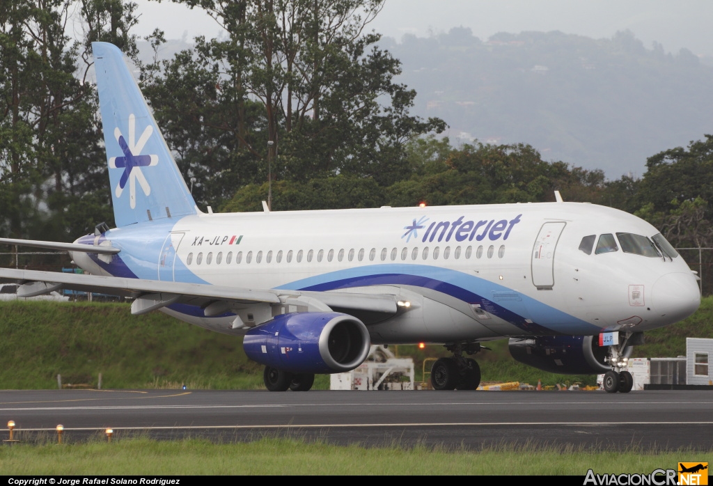 XA-JLP - Sukhoi Superjet 100-95B - Interjet