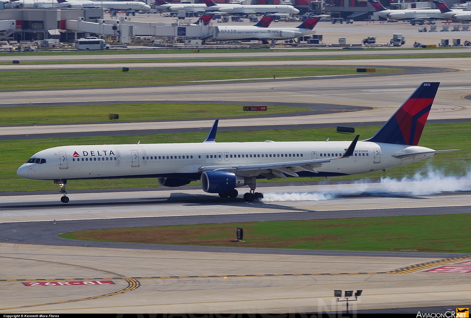 N590NW - Boeing 757-351 - Delta Airlines