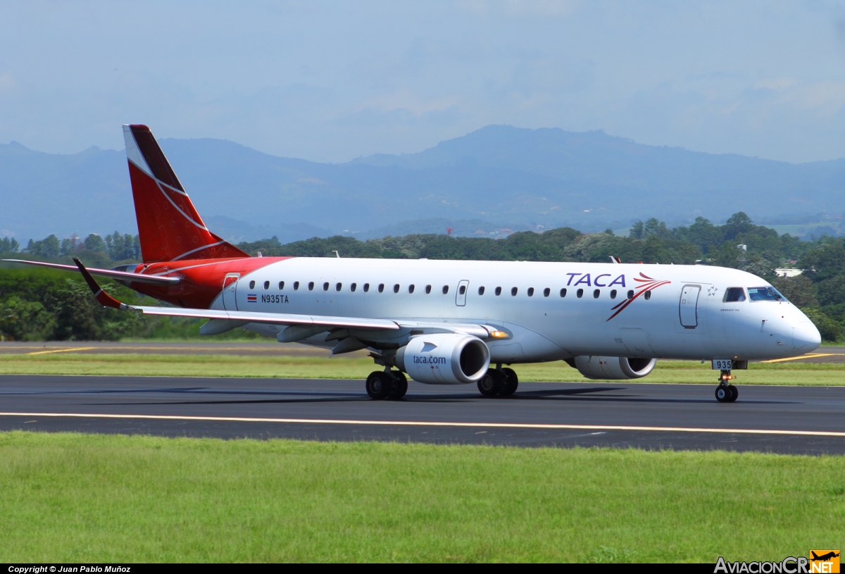 N935TA - Embraer 190-100IGW - TACA