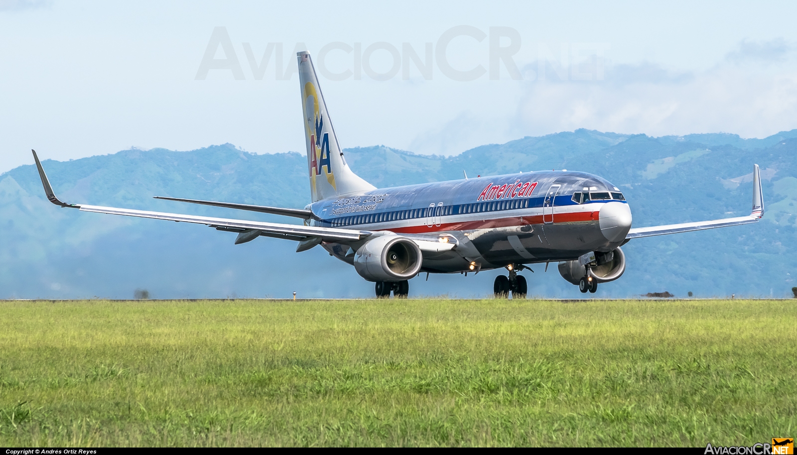 N905AN - Boeing 737-823 - American Airlines