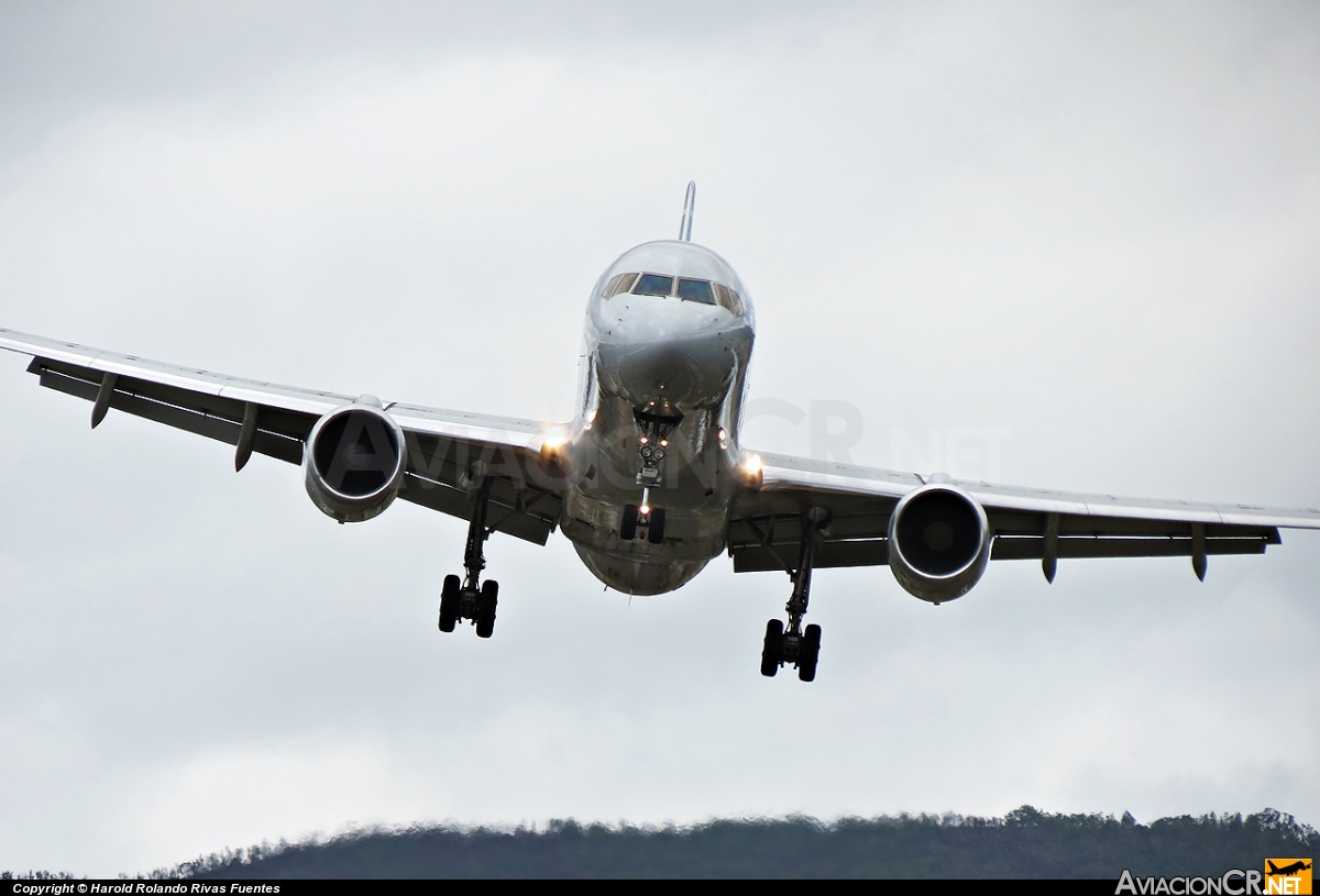 N189AN - Boeing 757-223 - American Airlines