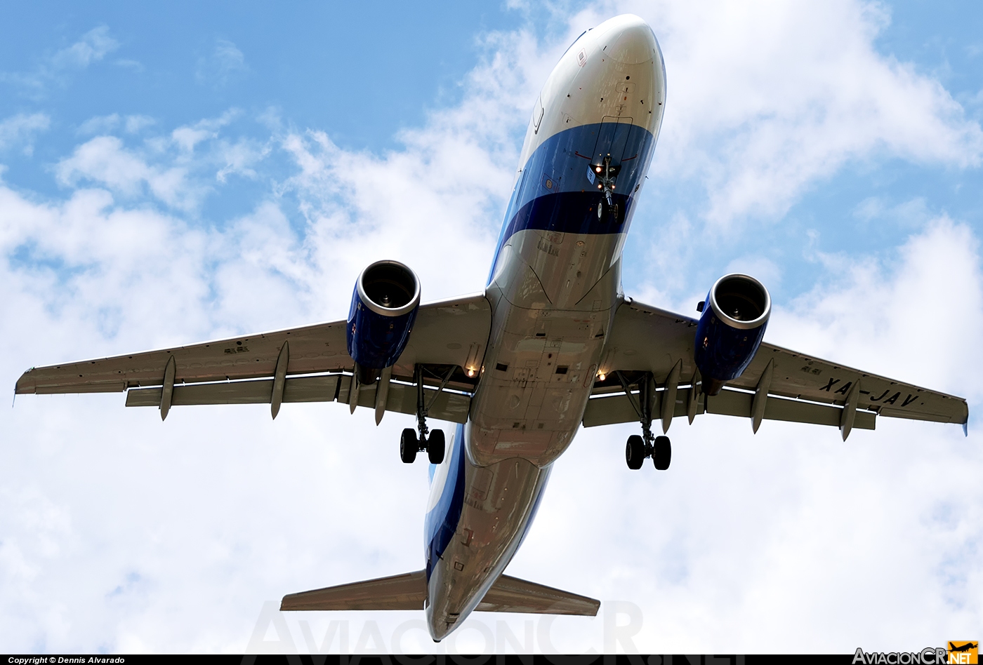 XA-JAV - Airbus A320-214 - Interjet