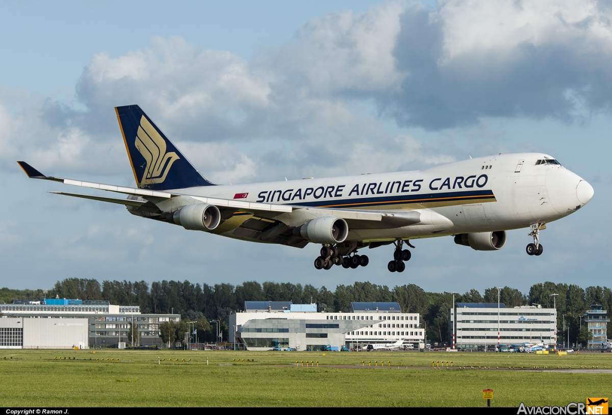 9V-SFM - Boeing 747-412F/SCD - Singapore Airlines Cargo