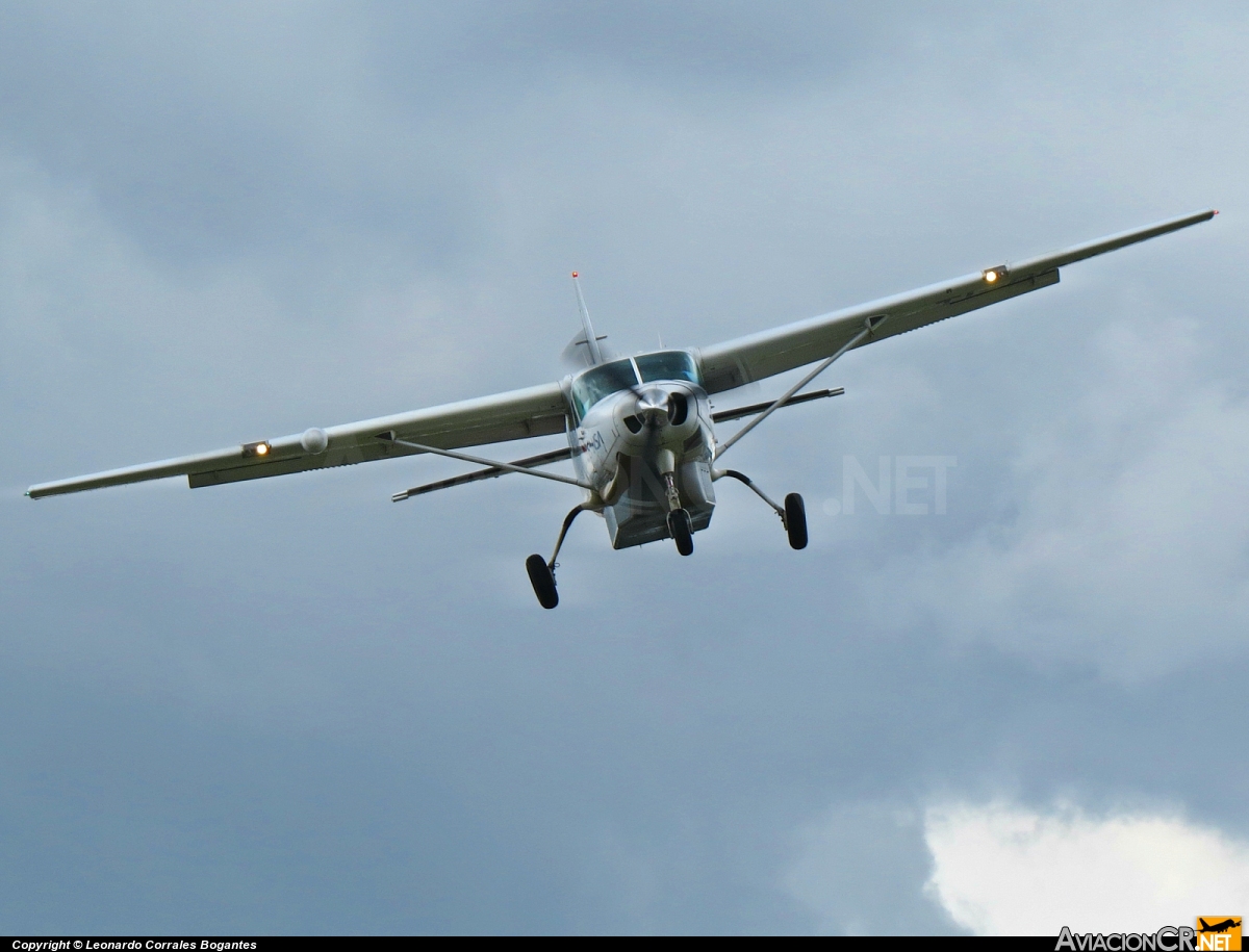 TI-BDX - Cessna 208B Grand Caravan - SANSA - Servicios Aereos Nacionales S.A.