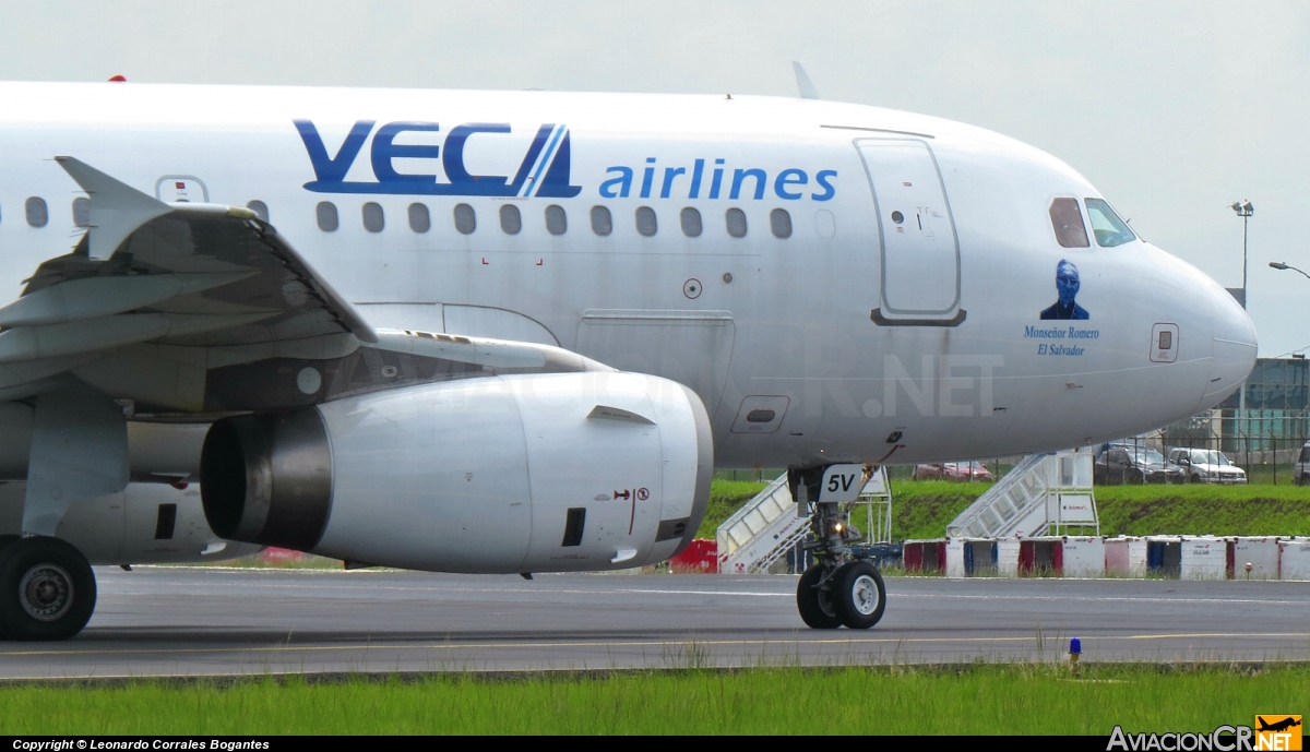 N1235V - Airbus A319-132 - VECA
