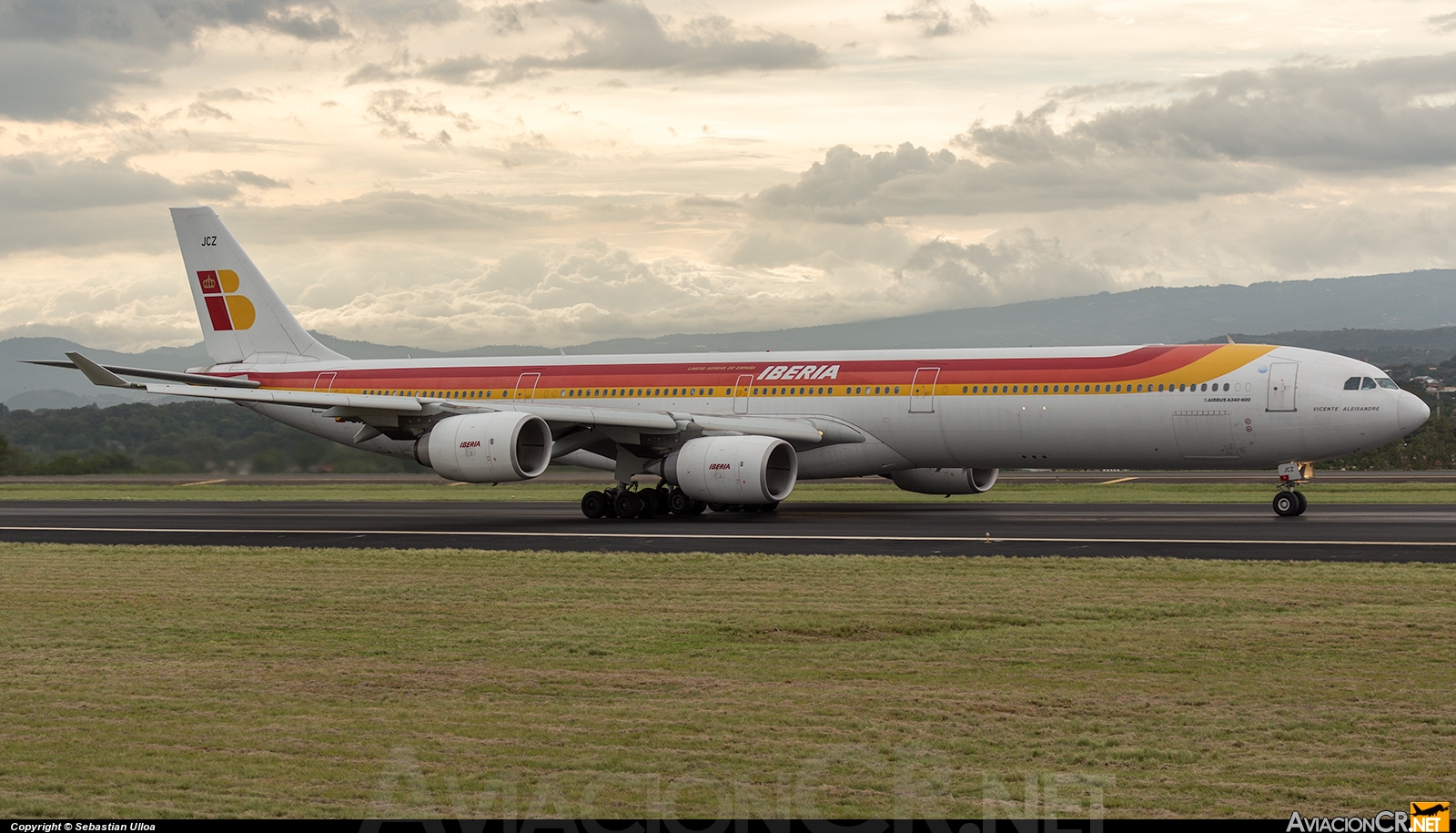EC-JCZ - Airbus A340-642 - Iberia