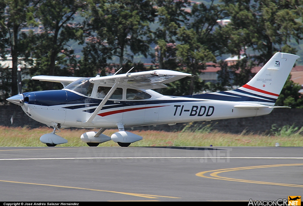 TI-BDD - Cessna 182T Skylane - Privado