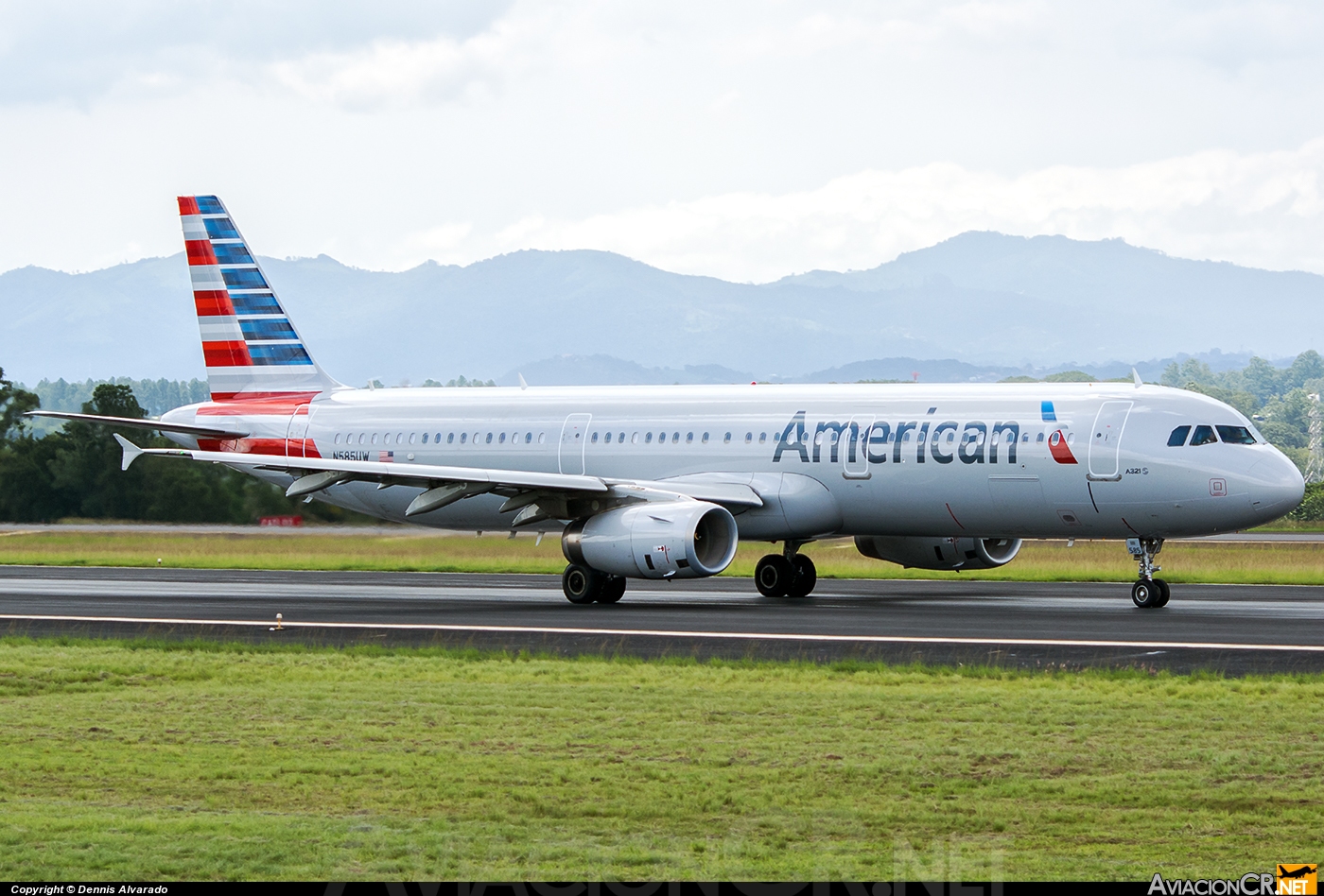 N585UW - Airbus A321-231 - American Airlines