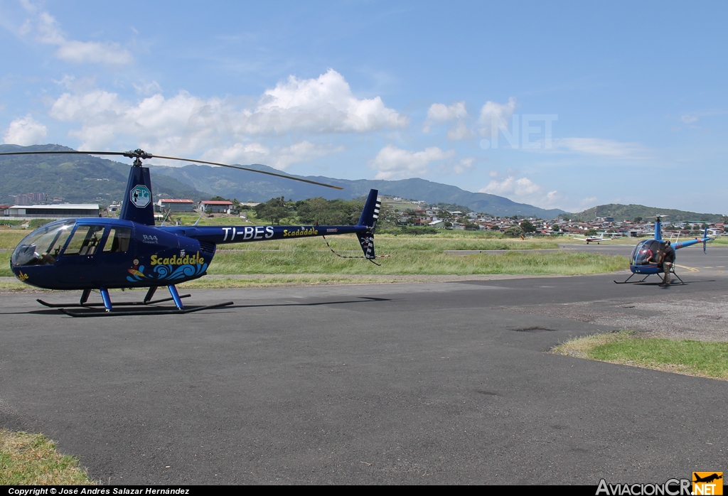 TI-BES - Robinson R44 Clipper II - Aerobell