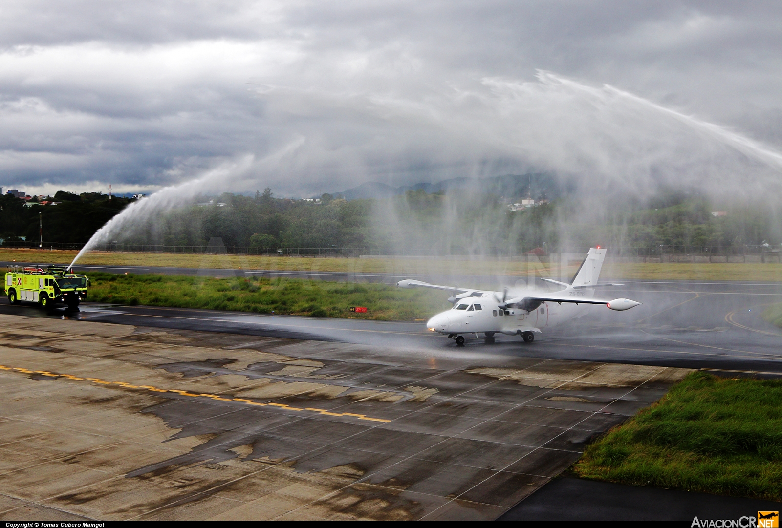 ZS-EPB - Let L-410UVP-E20 Turbolet - Nature Air