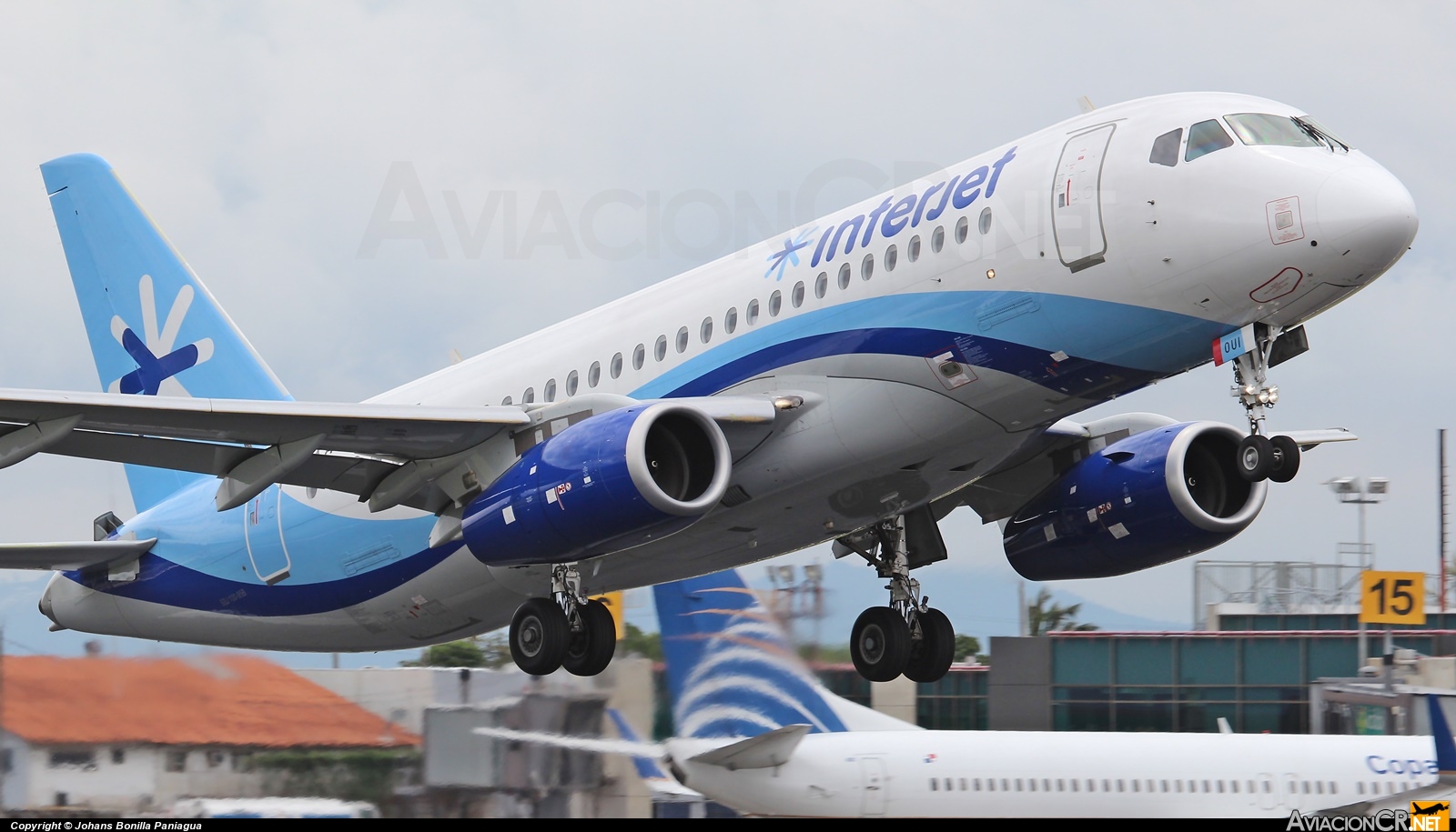 XA-OUI - Sukhoi Super Jet 100-95B - Interjet