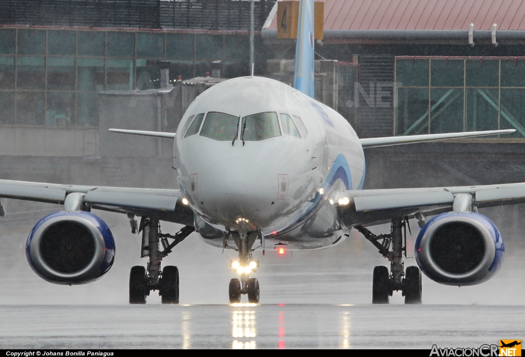 XA-LLV - Sukhoi Super Jet 100-95B - Interjet