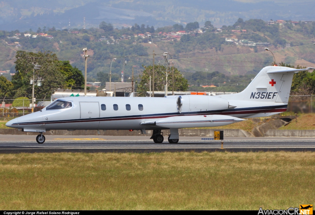 N351EF - Learjet 35A - Privado