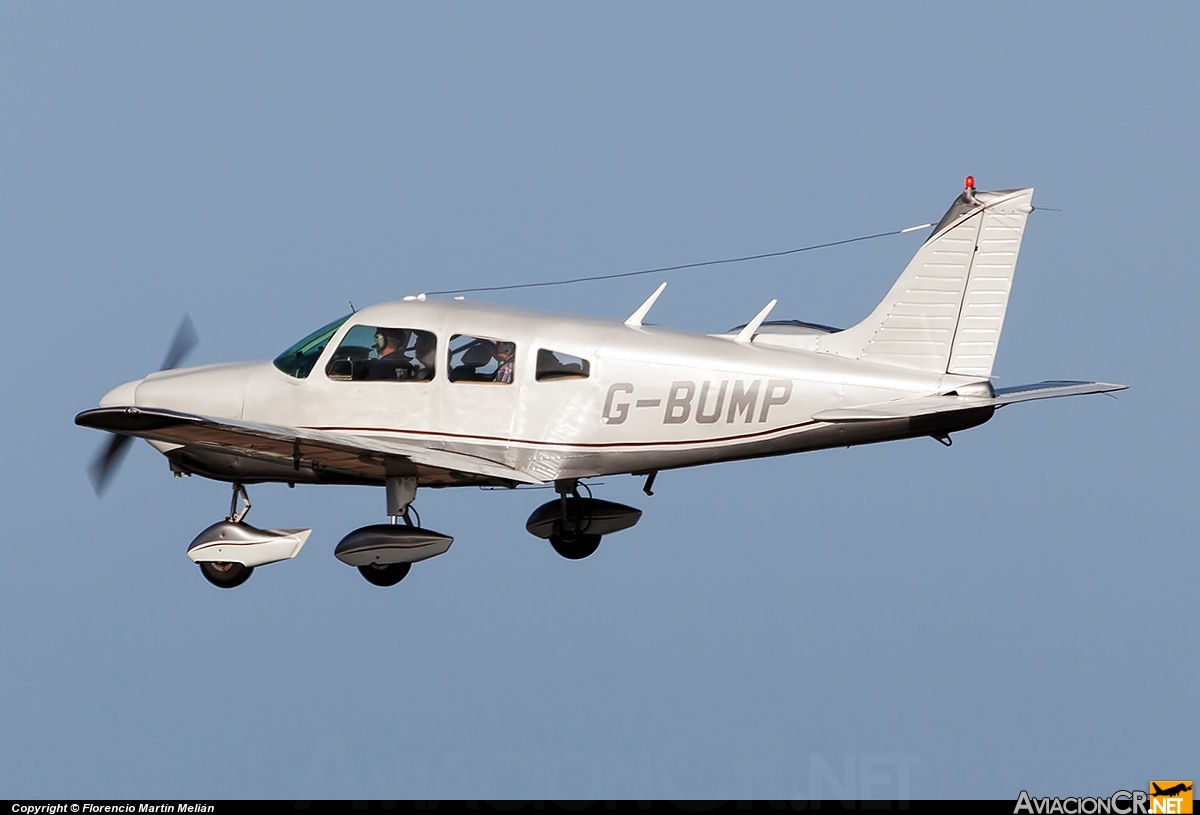 G-BUMP - Piper PA-28-181 Archer II - Primera