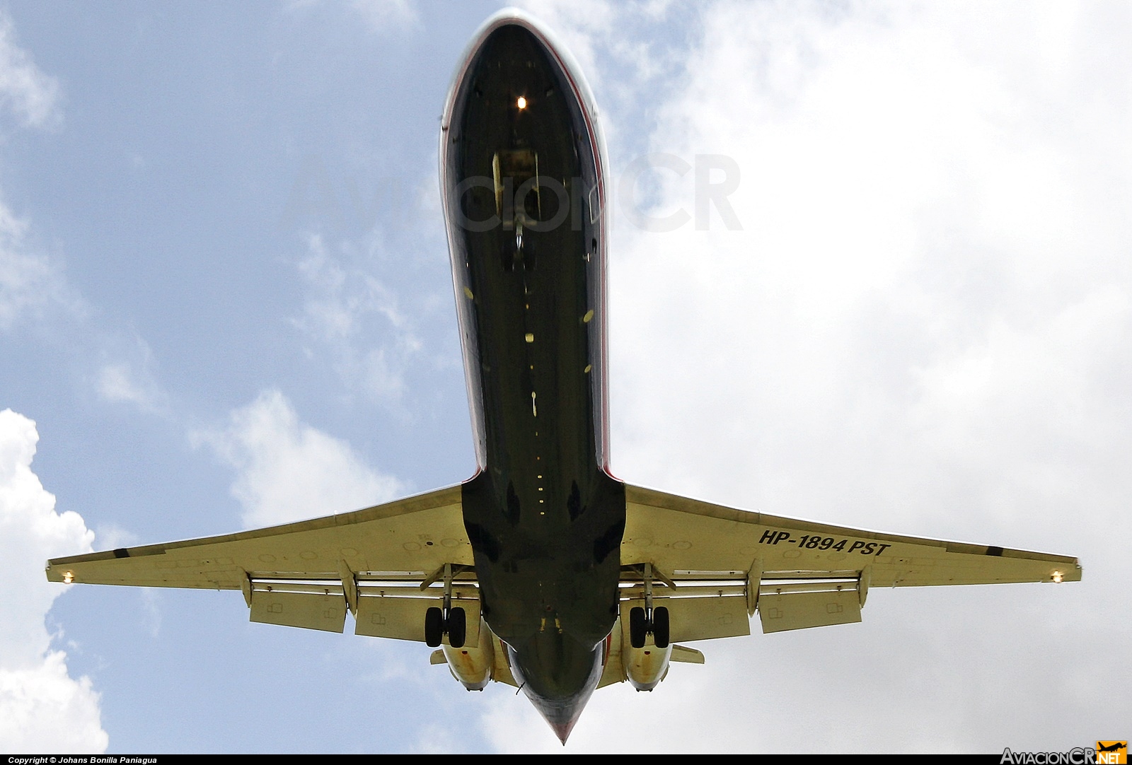 HP-1894PST - Fokker 100 - Air Panama