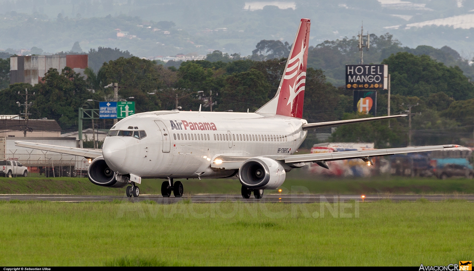 HP-1796PST - Boeing 737-3B3(QC) - Air Costa Rica