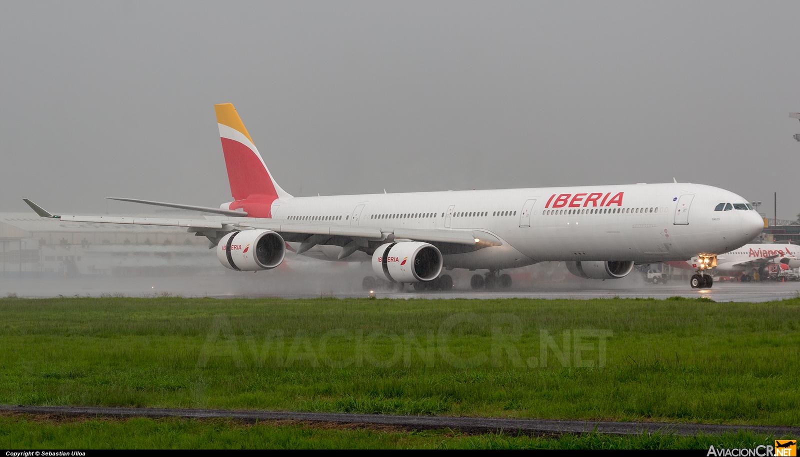 EC-INO - Airbus A340-642 - Iberia