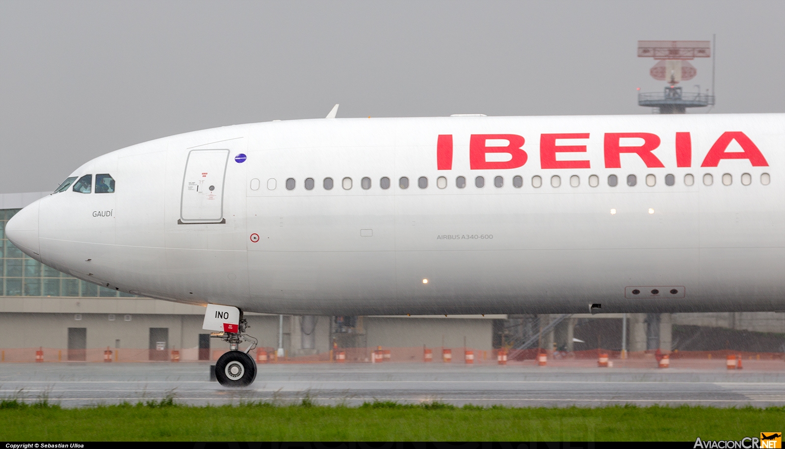 EC-INO - Airbus A340-642 - Iberia