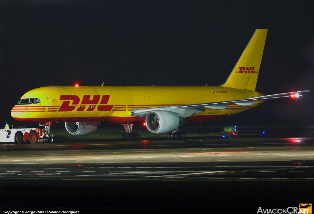 HP-1910DAE - Boeing 757-27A(SF) - DHL Aero Expreso