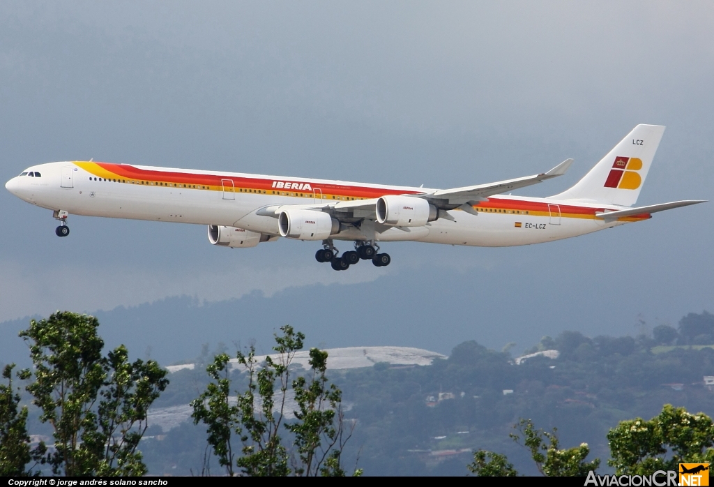 EC-LCZ - Airbus A340-642 - Iberia