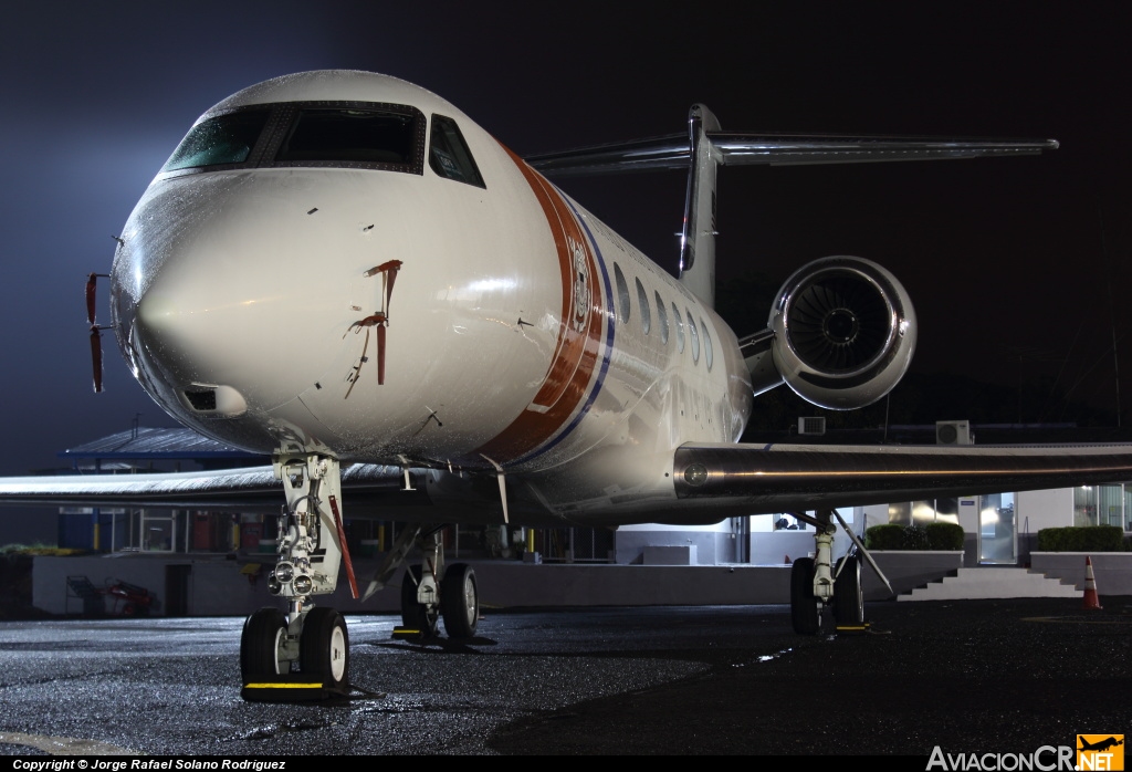 01 - Gulfstream C-37A (Gulfstream V) - Estados Unidos - Guardia Costera