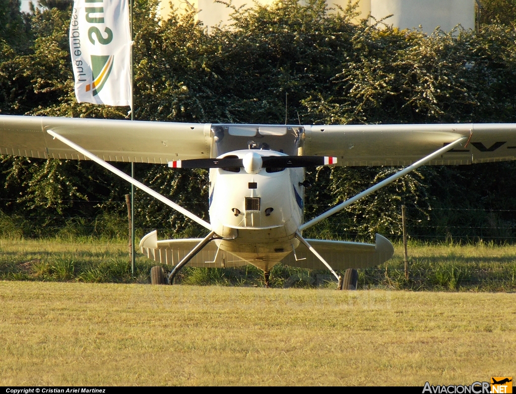 LV-FNR - Cessna 170B - Privado