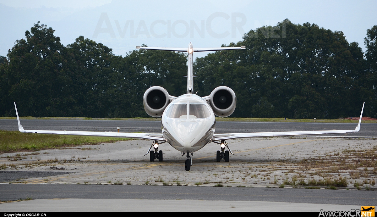 N415SG - Learjet 60 - Privado