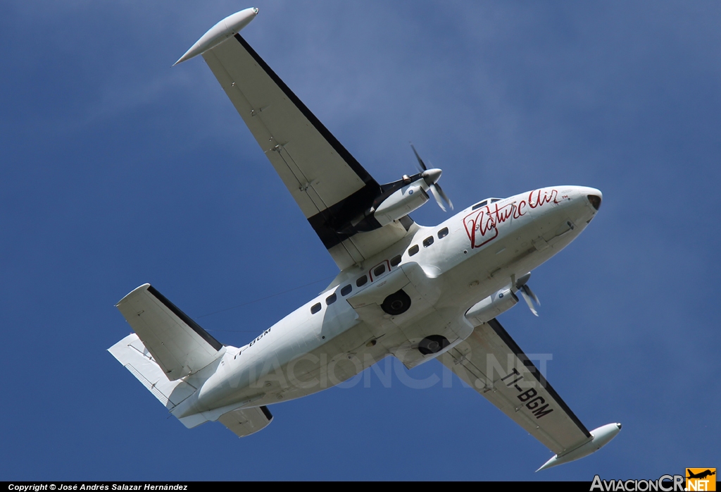 TI-BGM - Let L-410UVP-E20 Turbolet - Nature Air