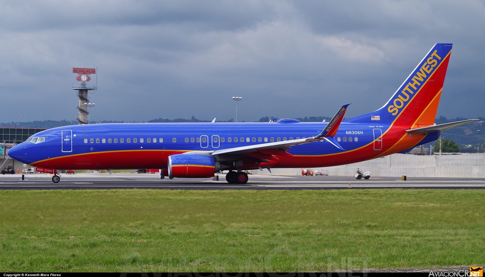 N8306H - Boeing 737-8H4 - Southwest Airlines