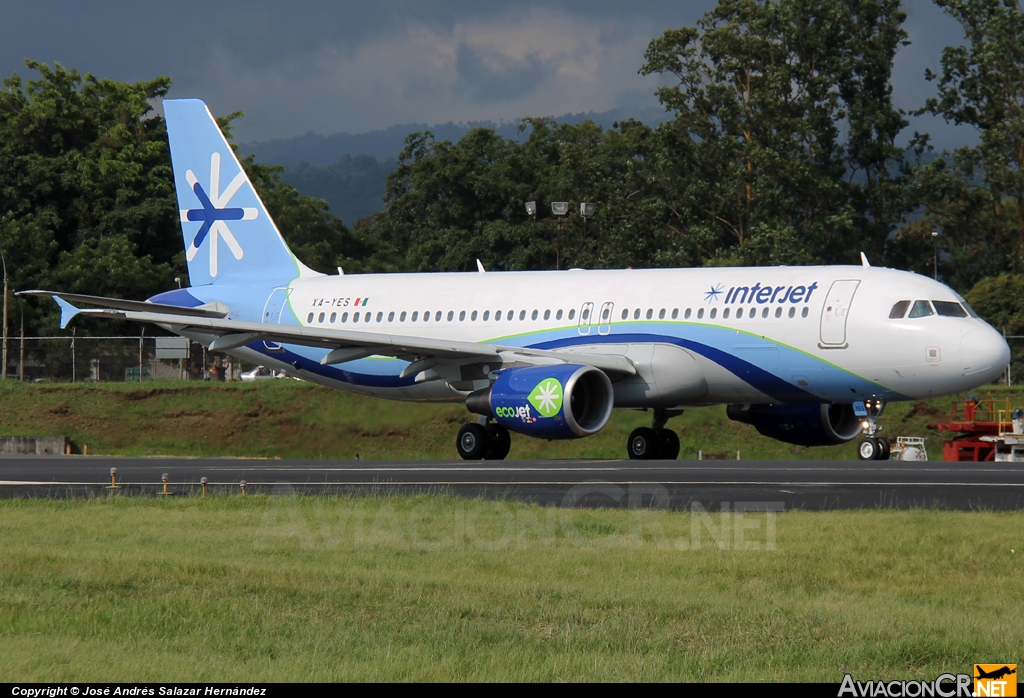 XA-YES - Airbus A320-214 - Interjet