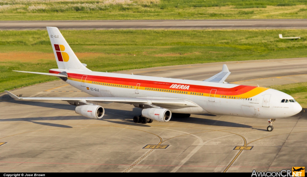 EC-GLE - Airbus A340-313 - Iberia