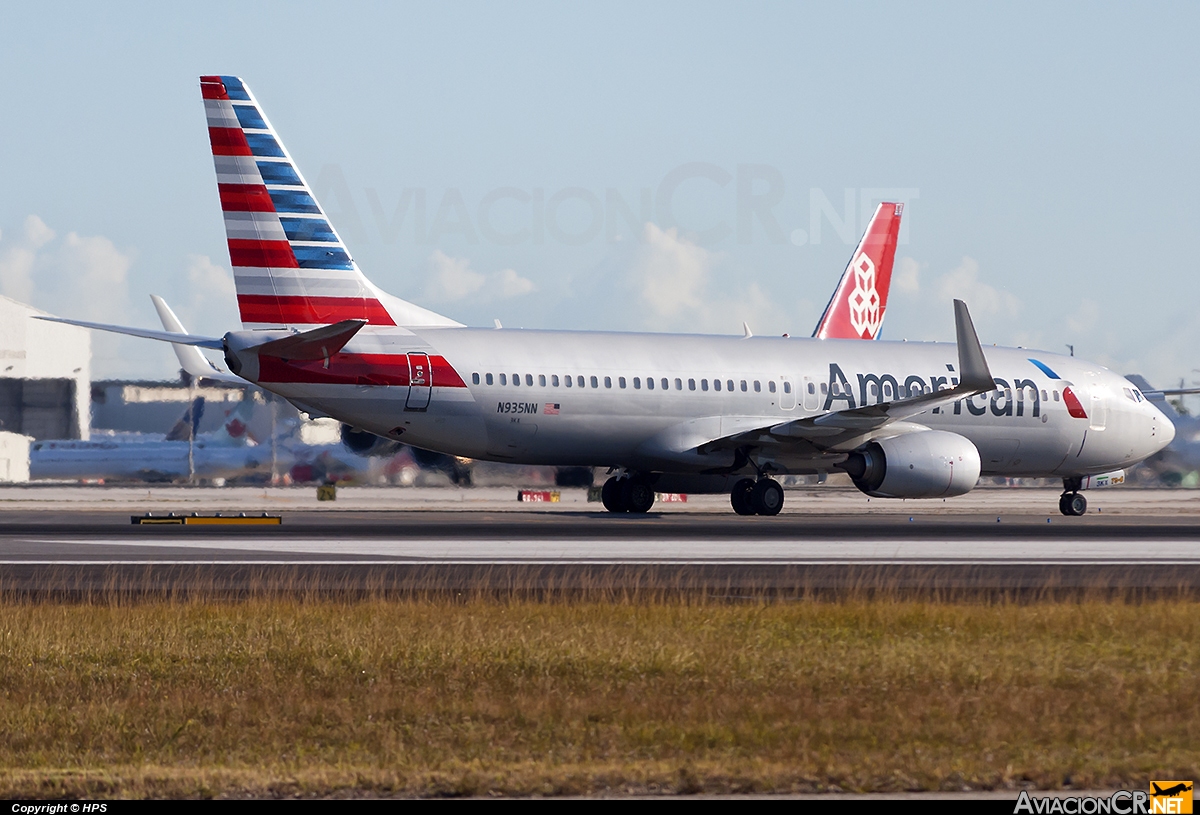 N935NN - Boeing 737-823 - American Airlines