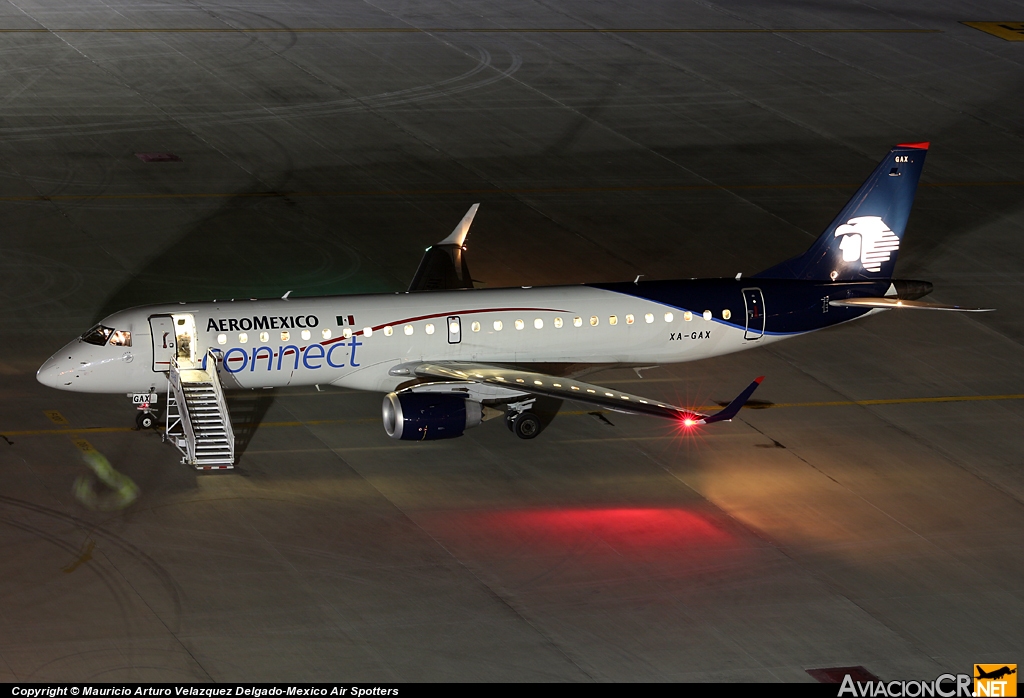 XA-GAX - Embraer 190LR (ERJ-190-100LR) - AeroMexico Connect