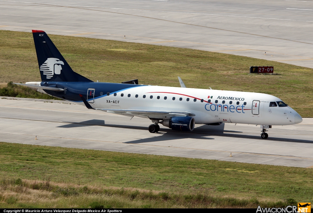 XA-ACF - Embraer ERJ-170-200LR 175LR - AeroMexico Connect