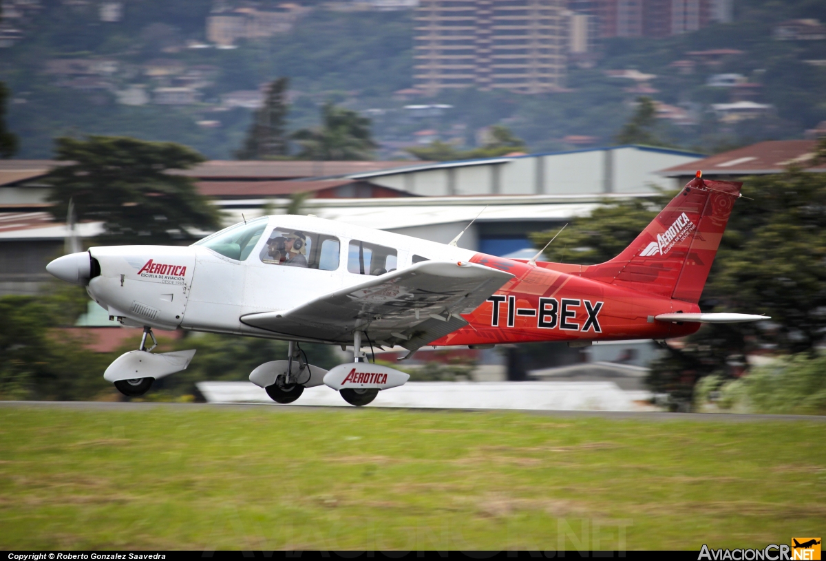 TI-BEX - Piper PA28-180 - Aerotica Escuela de Aviación