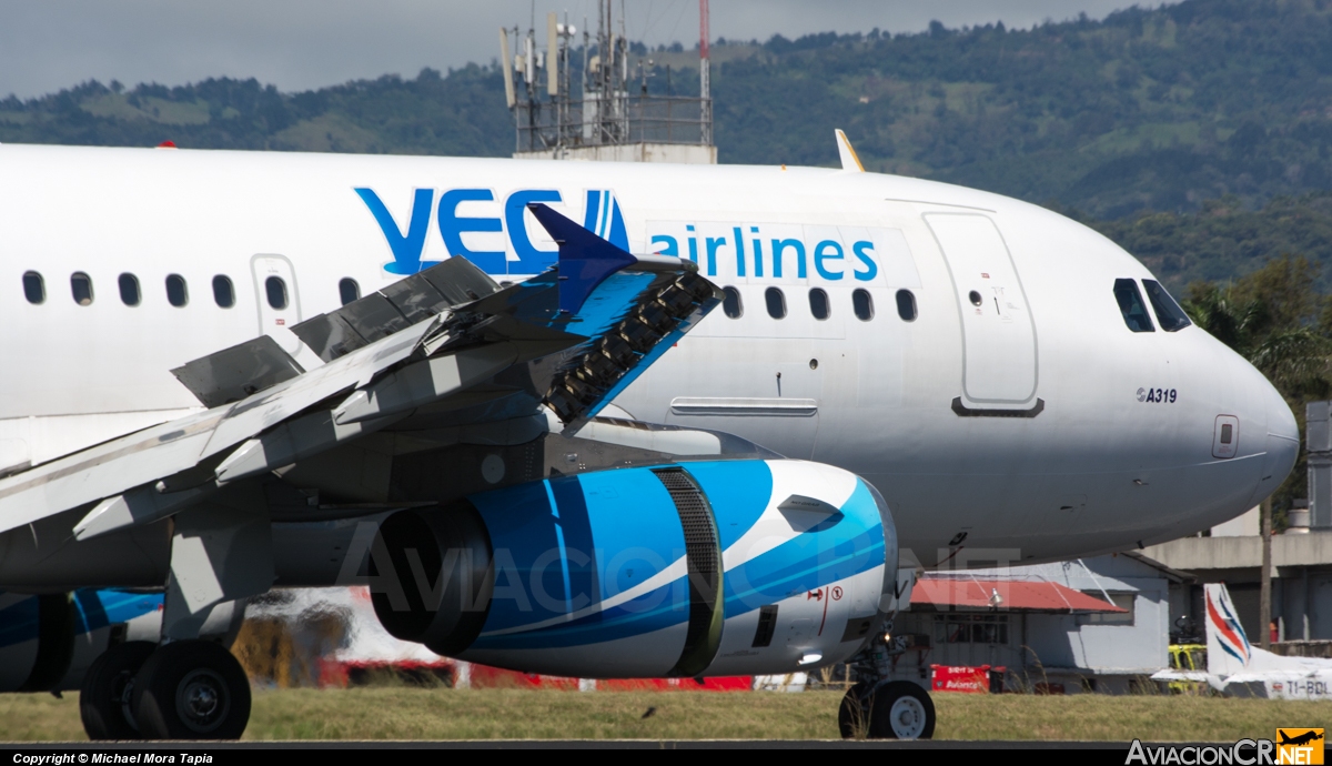 N1821V - Airbus A319-132 - VECA