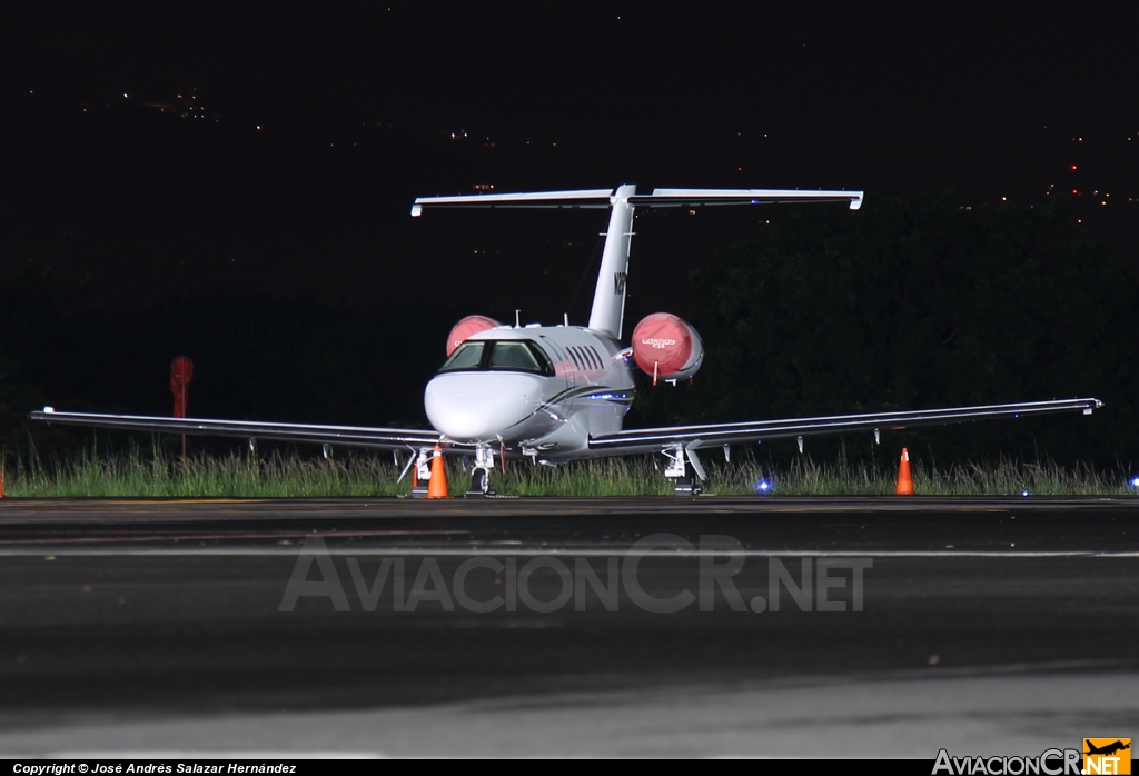 N255MV - Cessna 525 CitationJet - Privado