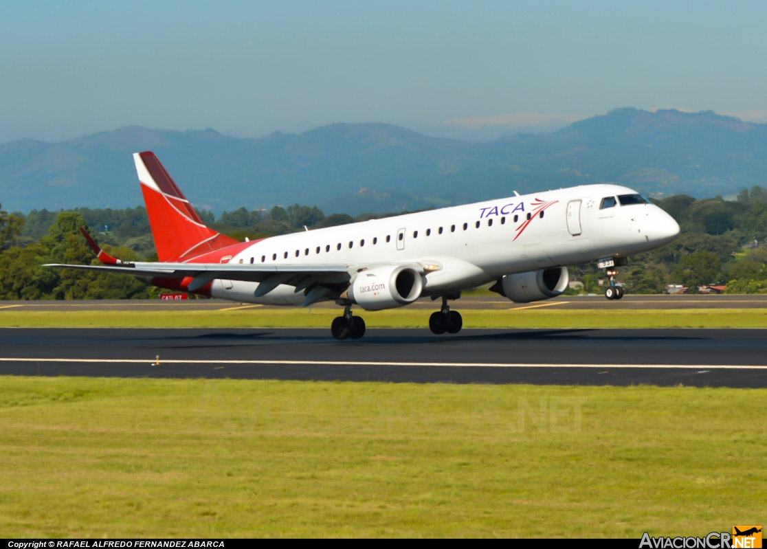 N937TA - Embraer 190-100IGW - TACA