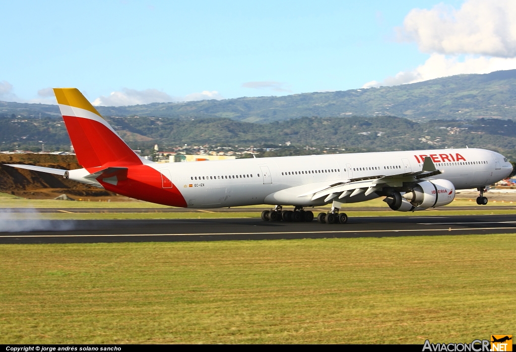 EC-IZX - Airbus A340-642 - Iberia