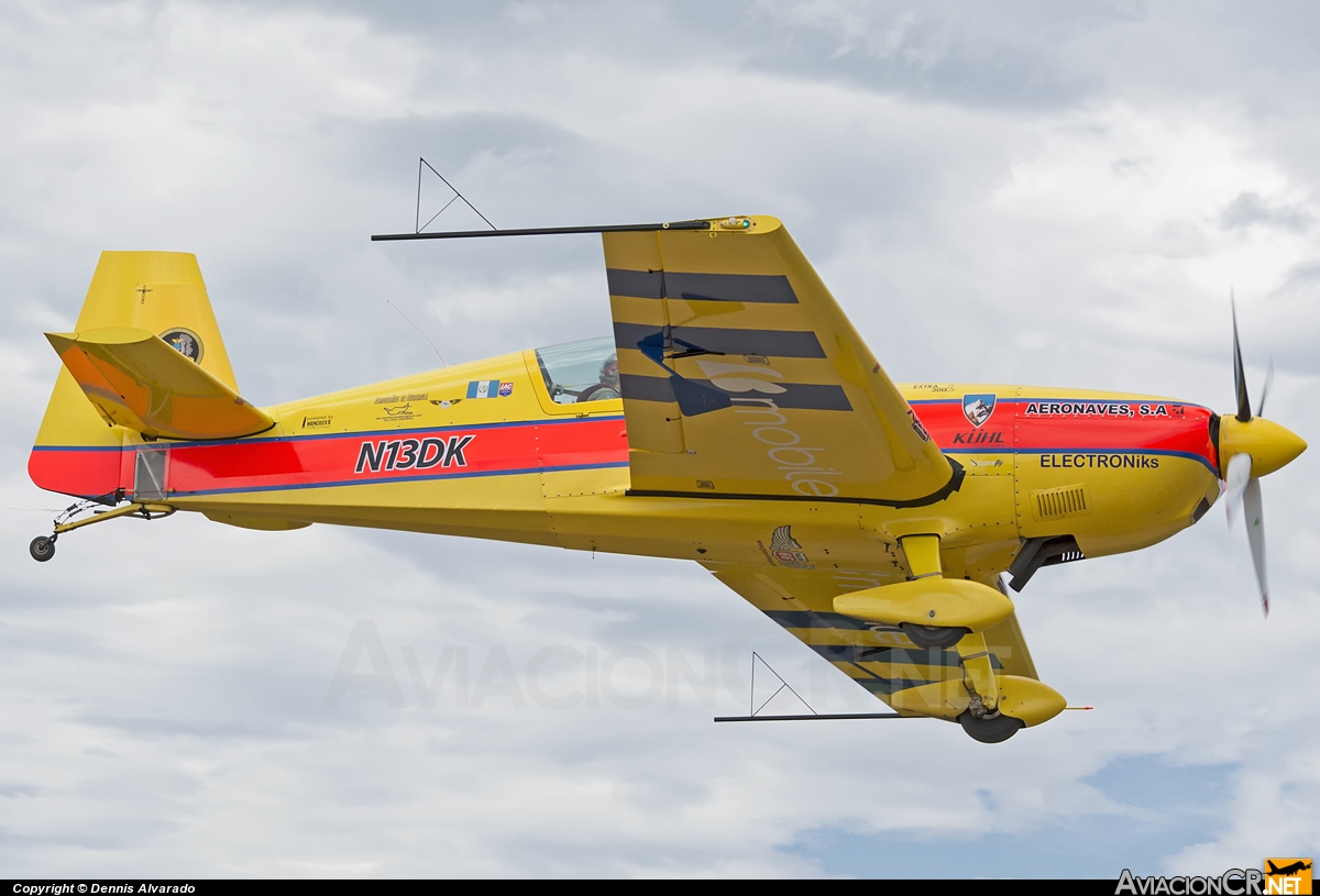 N13DK - Extra 300L - Privado