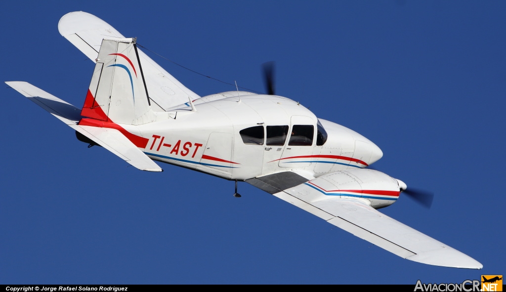 TI-AST - Piper PA-23-250 Aztec E - Aviones Taxi Aéreo S.A (ATASA)