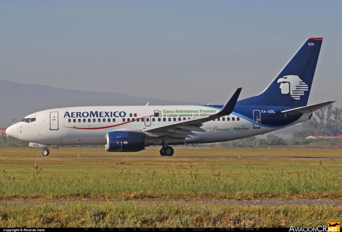 XA-GOL - Boeing 737-752 - Aeromexico