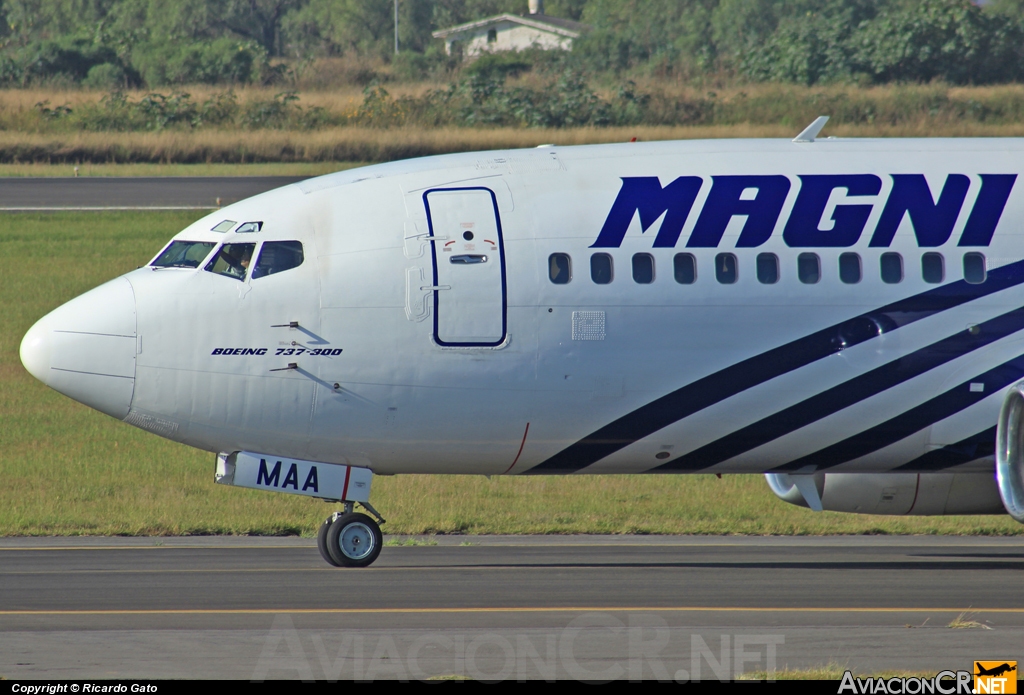 XA-MAA - Boeing 737-377 - Magnicharter