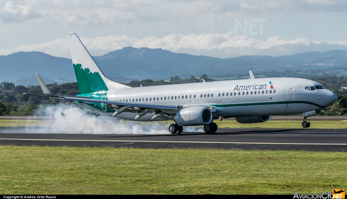 N916NN - Boeing 737-823 - American Airlines