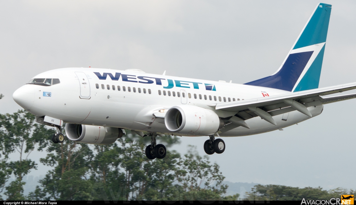 C-GWSU - Boeing 737-7CT - Westjet