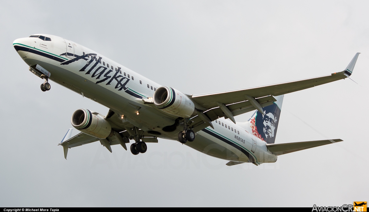 N581AS - Boeing 737-890 - Alaska Airlines